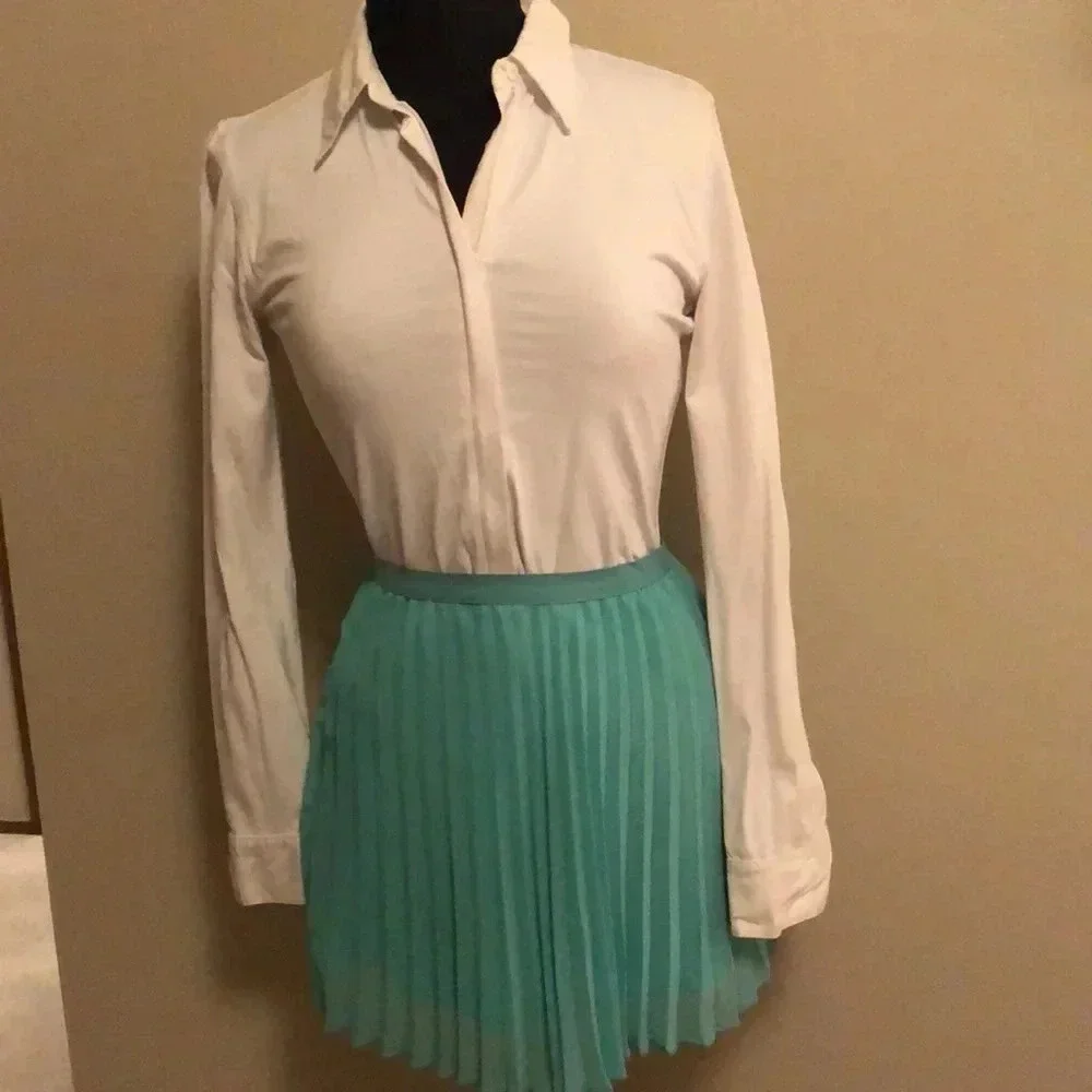 Bongo‎ Pleated Skirt